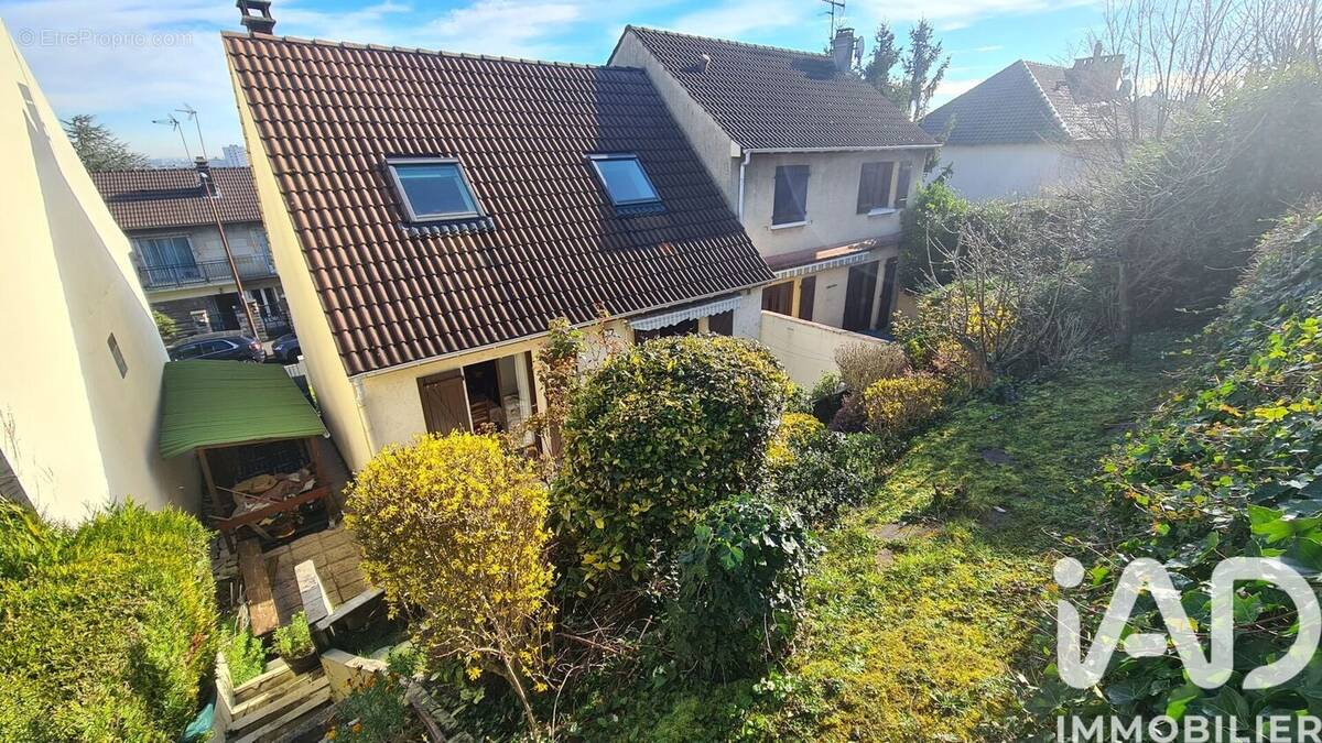 Photo 1 - Maison à NOISY-LE-SEC