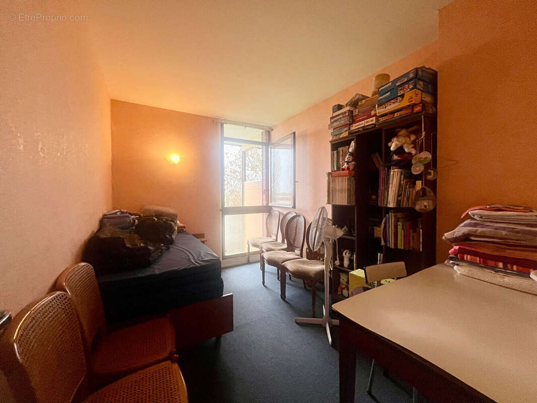 Appartement à BRIE-COMTE-ROBERT