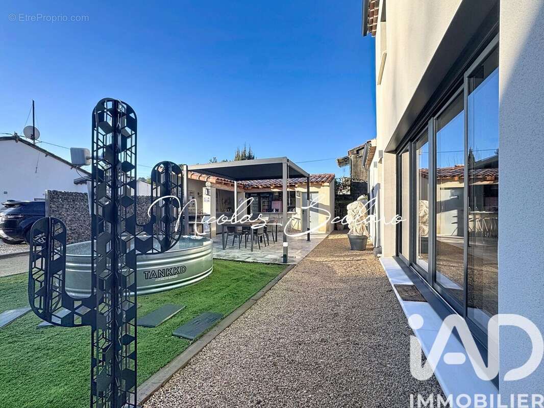 Photo 2 - Maison à SAINT-ETIENNE-DU-GRES