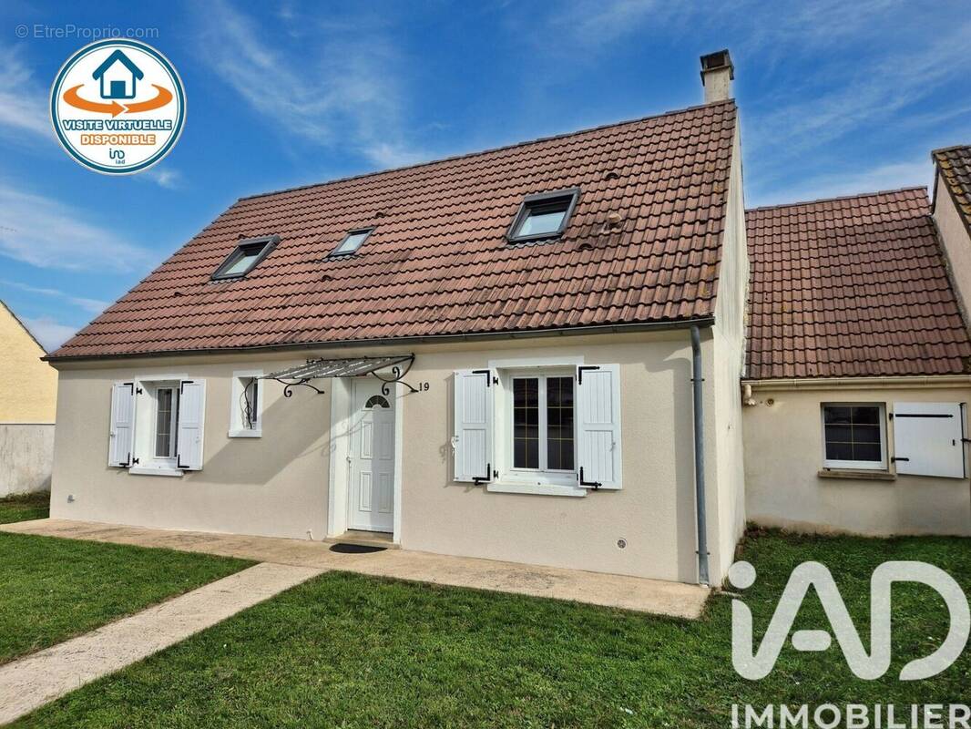 Photo 1 - Maison à ESMANS