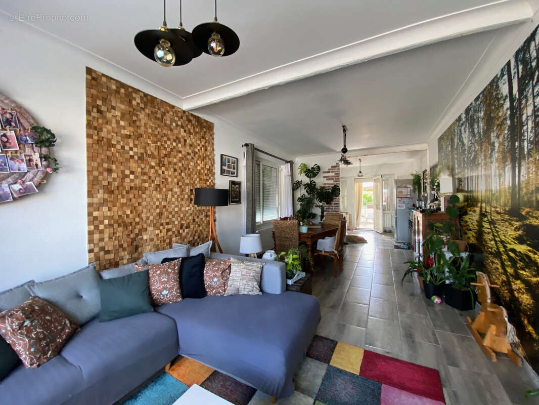 Maison à MONSEMPRON-LIBOS