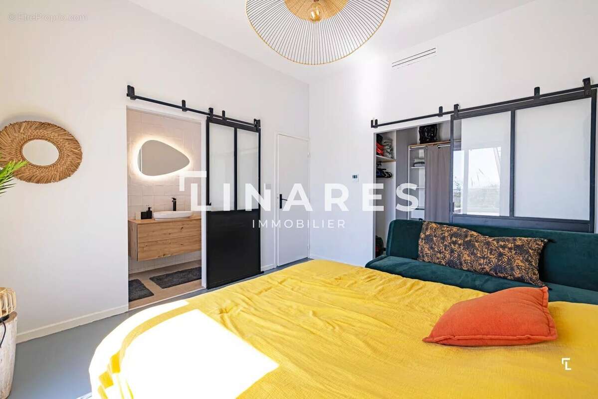 Appartement à MARSEILLE-16E