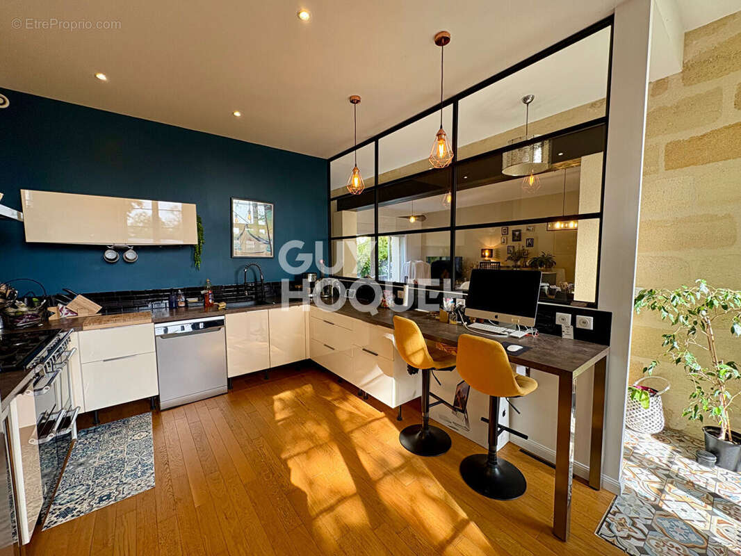 Maison à SAINT-MEDARD-D&#039;EYRANS