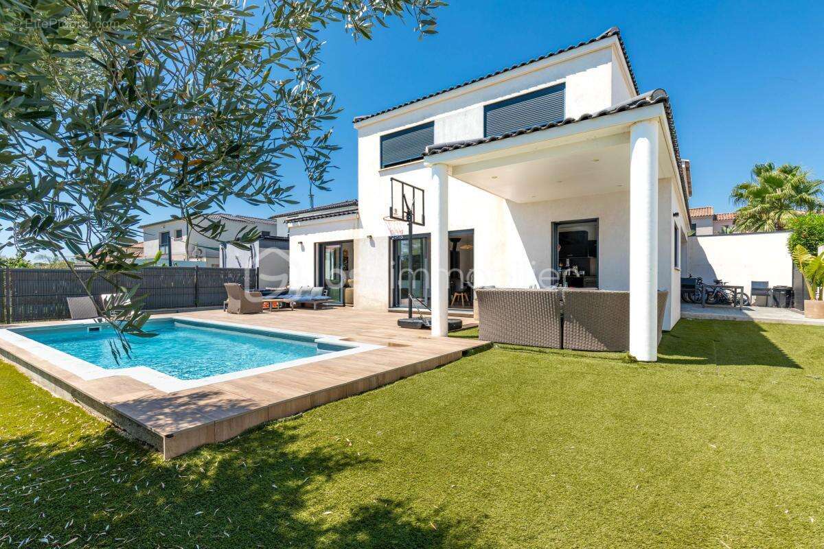 Maison proche centre ville , piscine et garage. Extension possible - photo 3