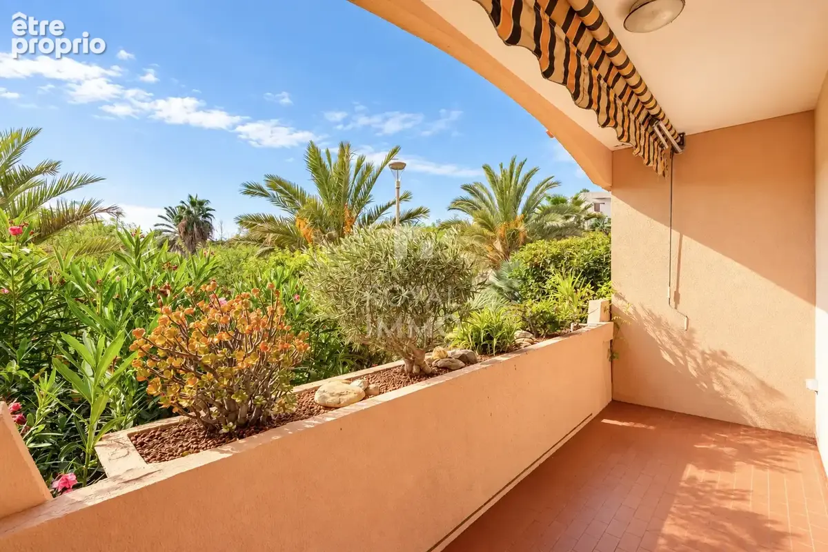 Appartement à HYERES