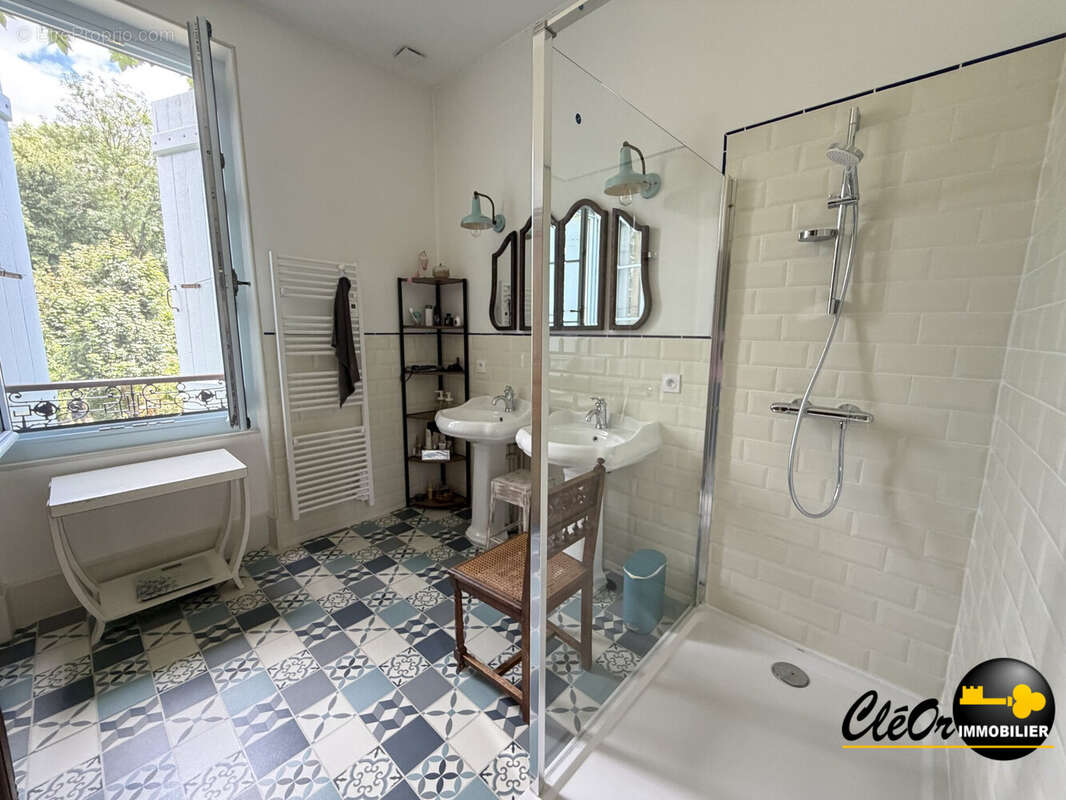 Maison 180 m² à Navilly  - photo 6