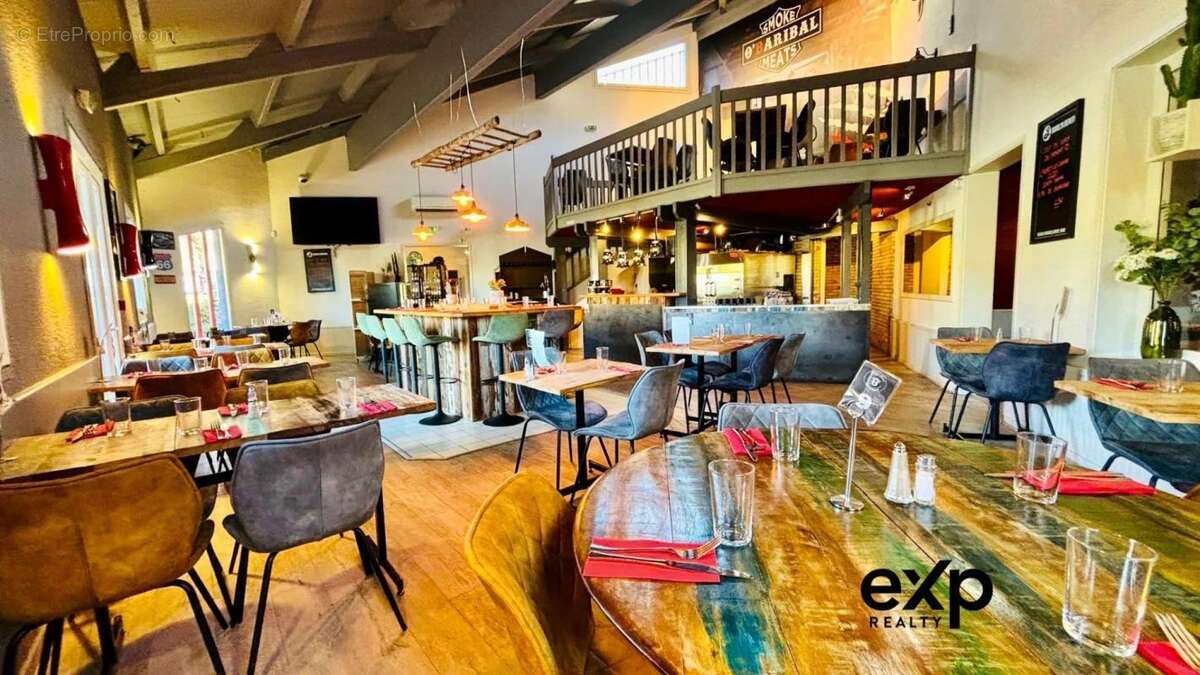 Commerce à VIVIERS-DU-LAC