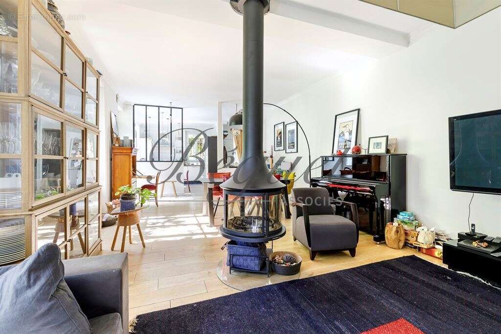 Maison à PARIS-14E