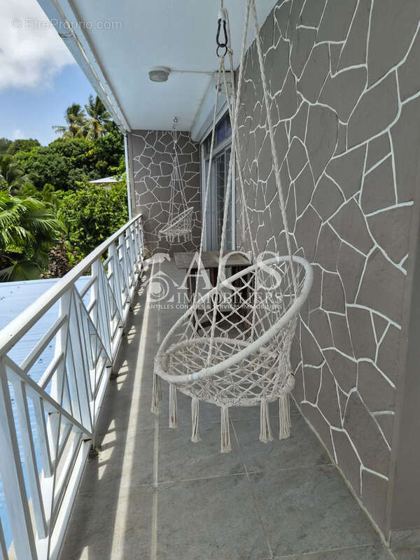 Maison F4 + F5 meublé et équipée en très bon état. - photo 14