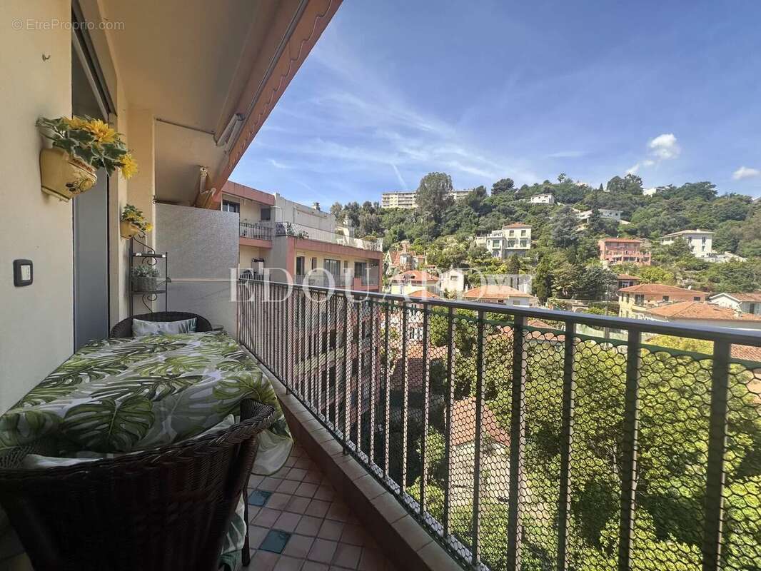 Appartement à MENTON