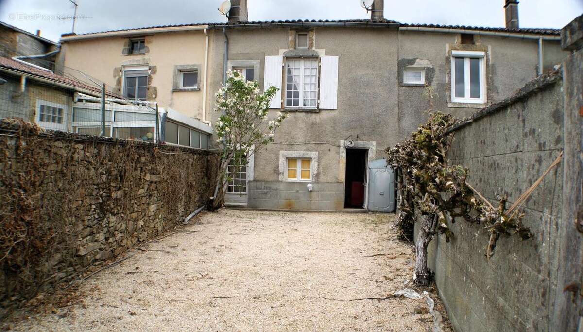 Photo 2 - Maison à LA CHATAIGNERAIE