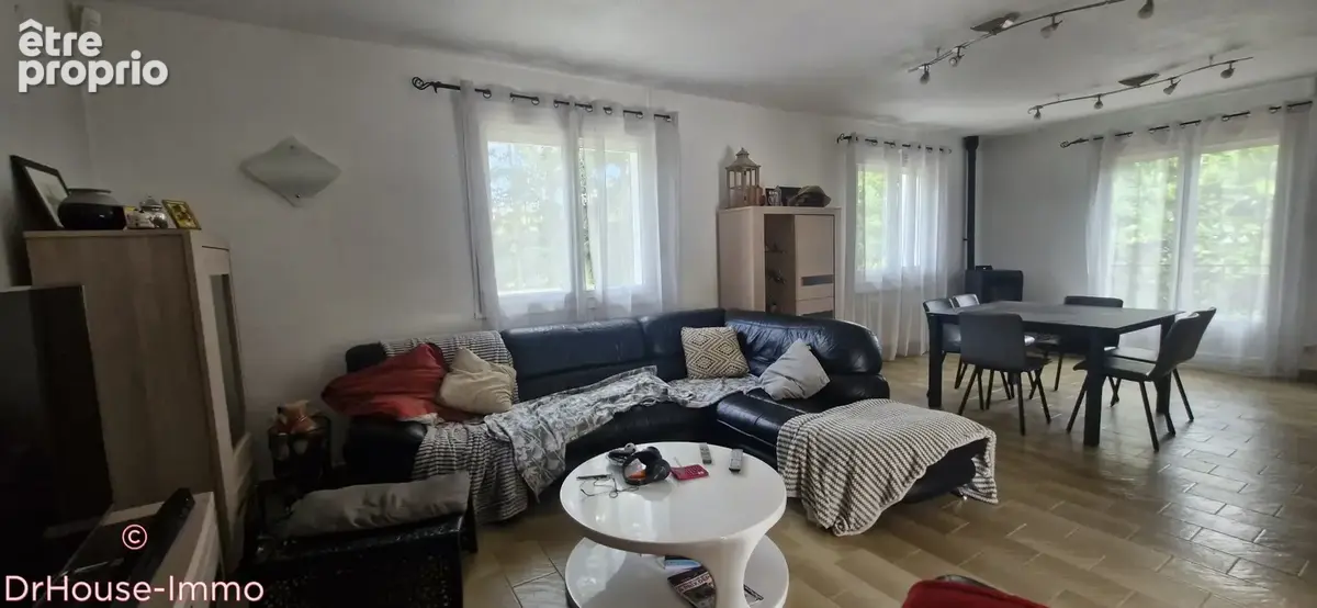 Maison 156 m² à Saint-Etienne  - photo 9