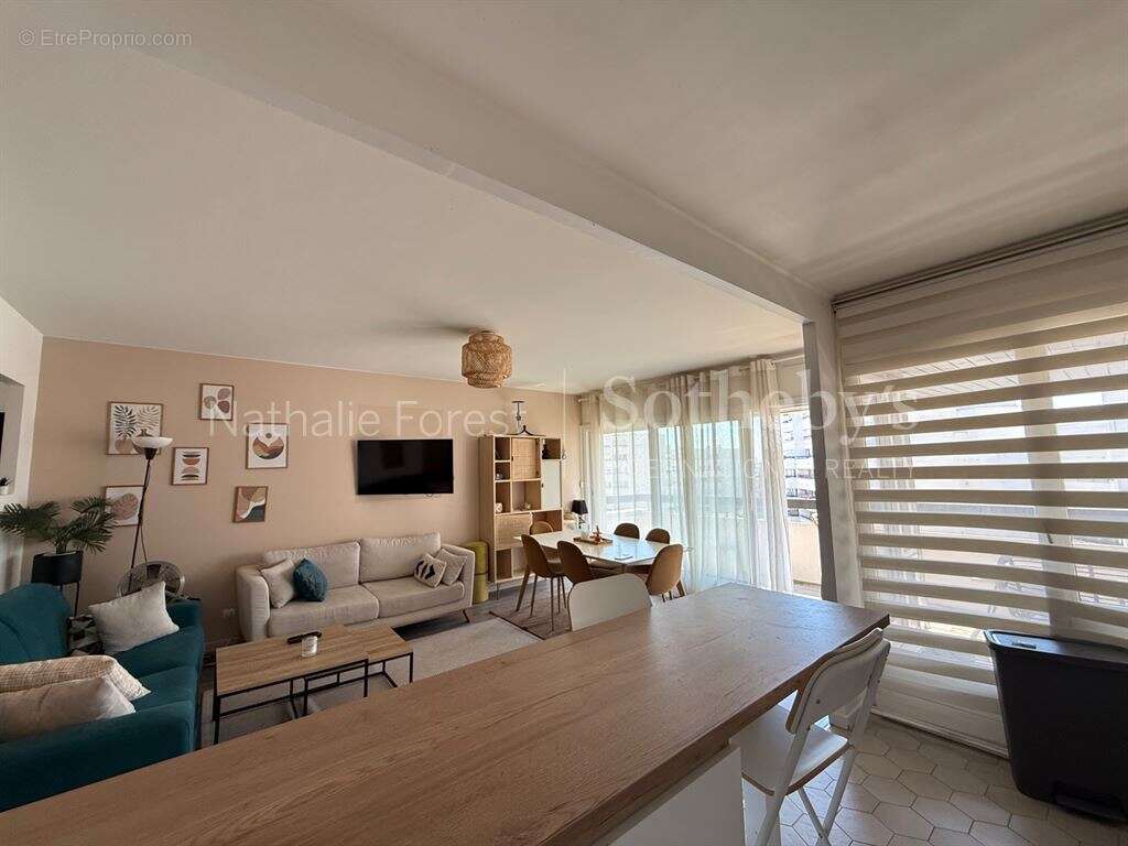 Appartement à LA MADELEINE