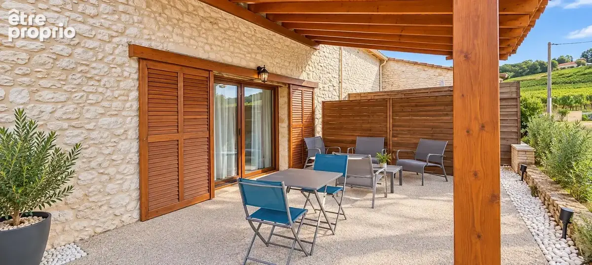 Exclusivite : authentique ensemble immobilier sur 5831 m² de terrain . - photo 27