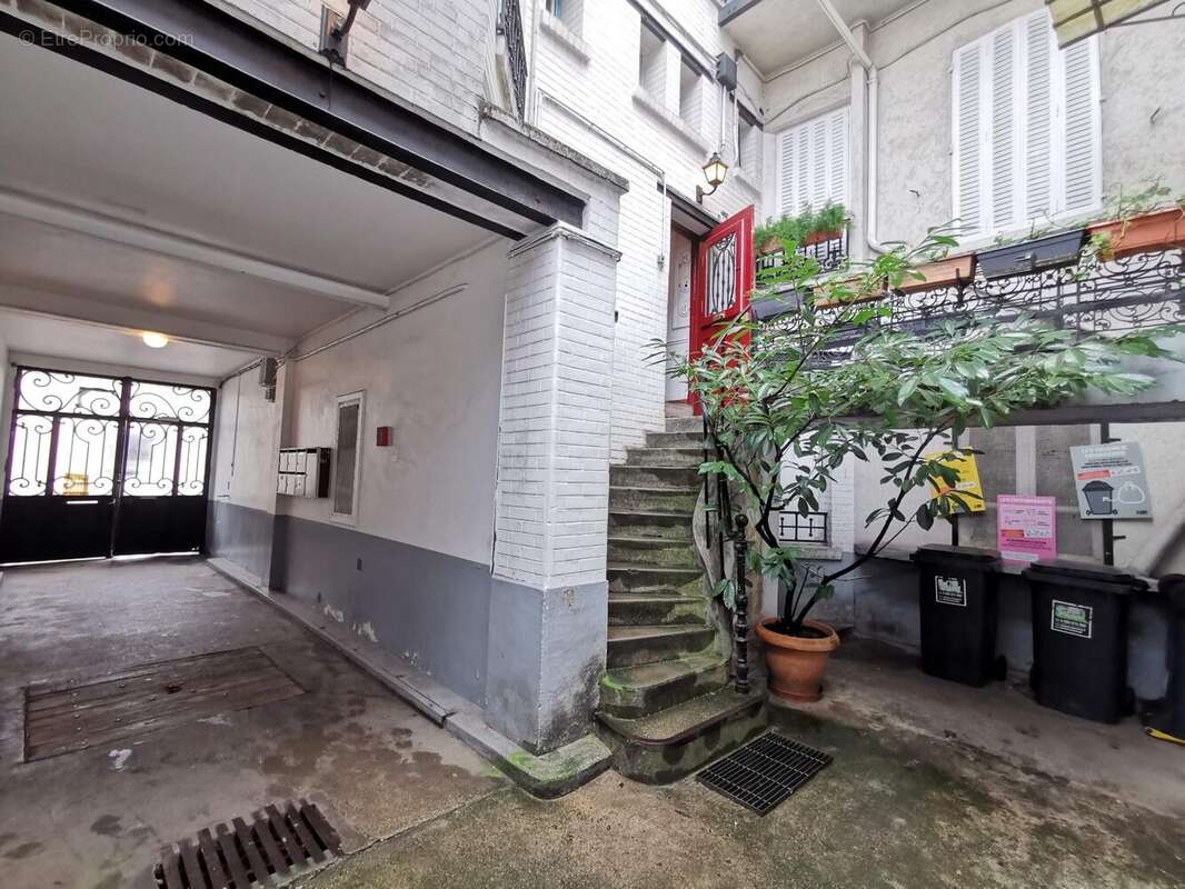 Appartement à SAINT-OUEN