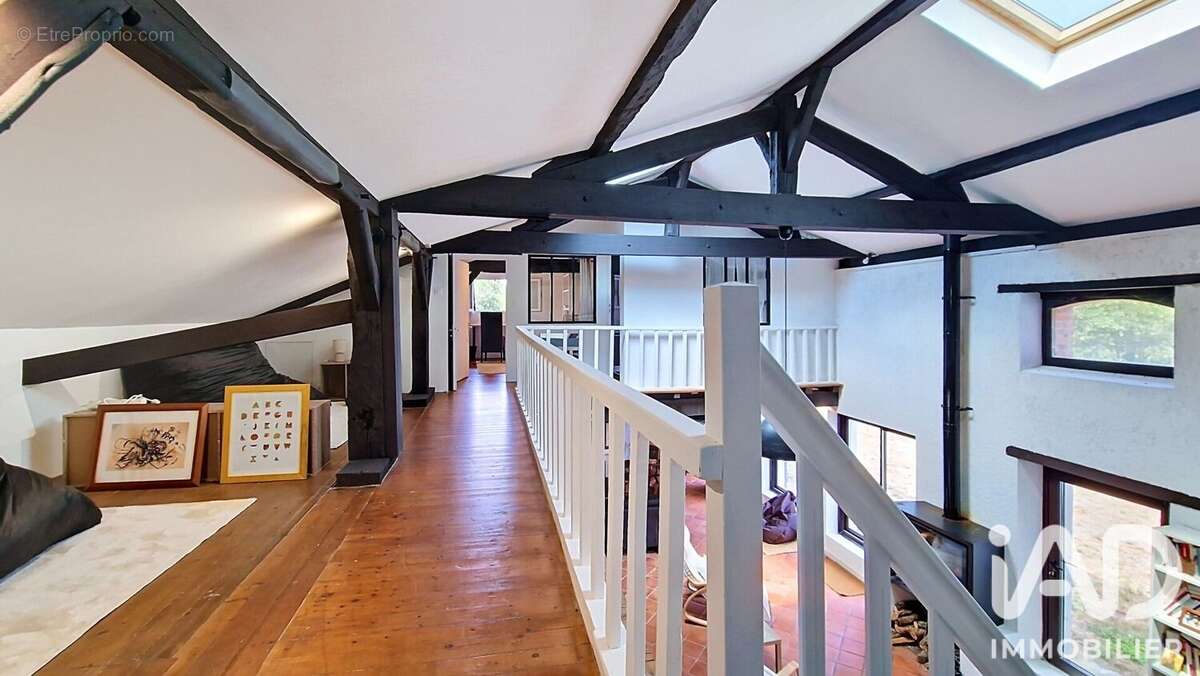Maison 209 m² à Saugnacq-Et-Muret  - photo 6