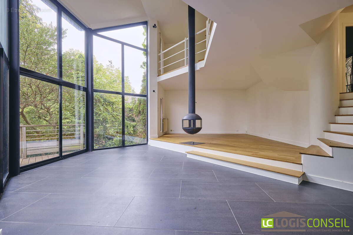 Maison à L&#039;HAY-LES-ROSES