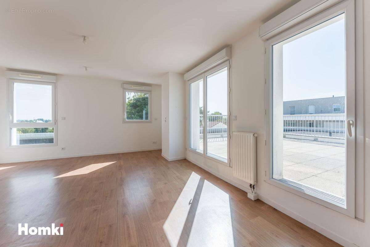 Appartement à REZE