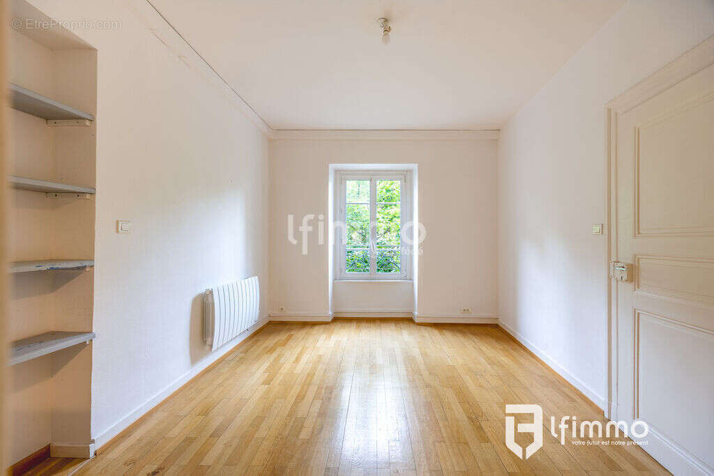 Bel appartement bourgeois de 102 m² – Colmar Centre - photo 4