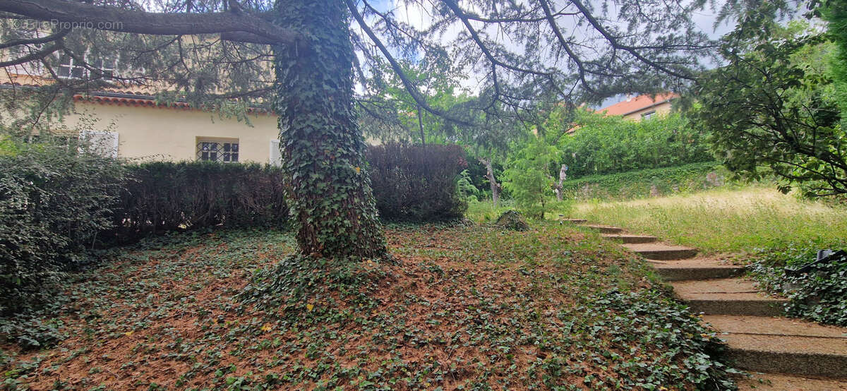 Maison à CLERMONT-FERRAND