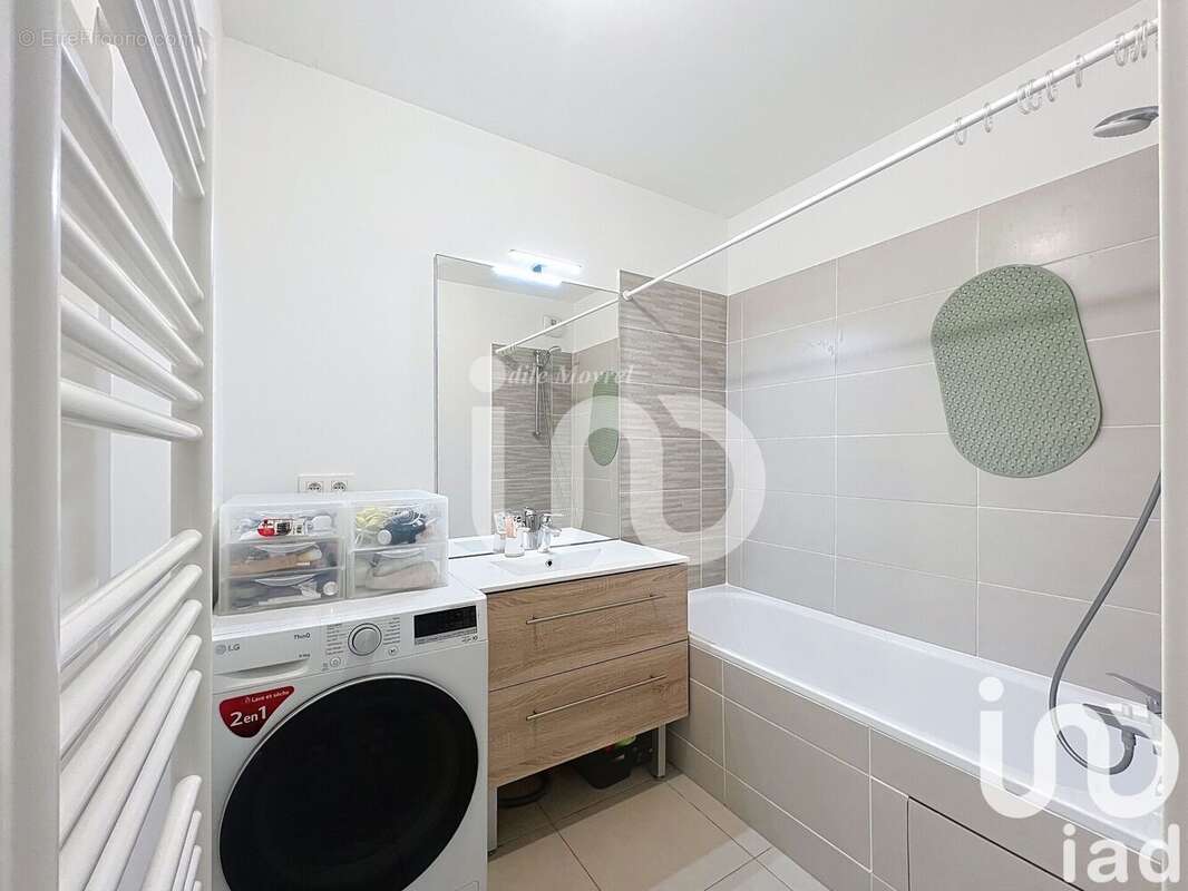 Photo 8 - Appartement à LE PLESSIS-BOUCHARD