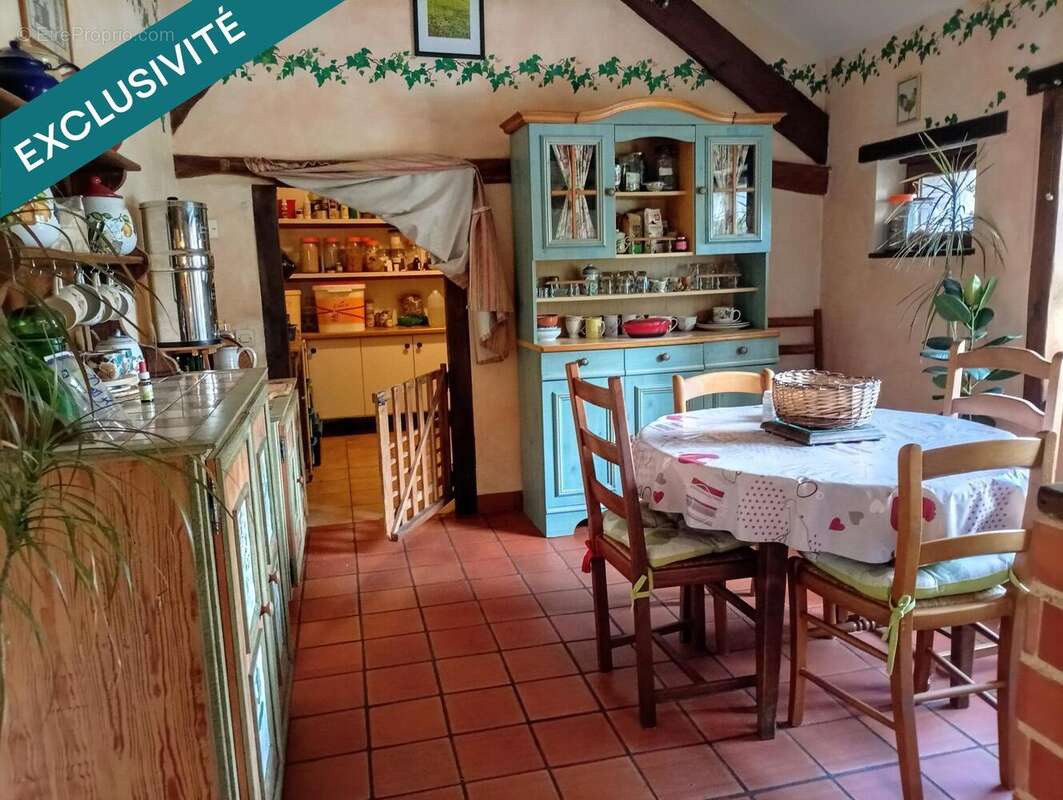 Photo 4 - Maison à SAINT-PIERRE-DE-MAILLE