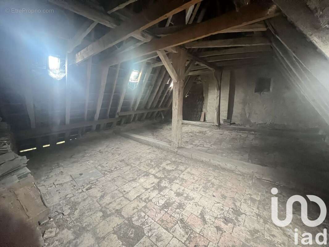 Photo 9 - Maison à YVRE-LE-POLIN