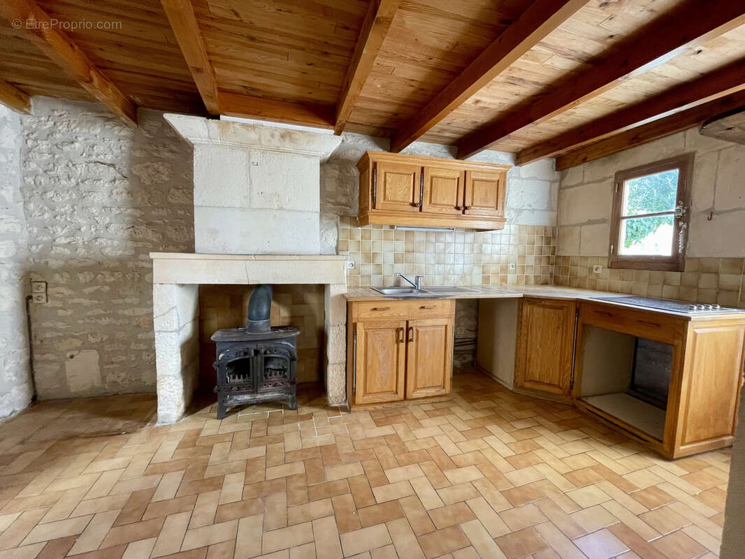 Maison à CRAZANNES
