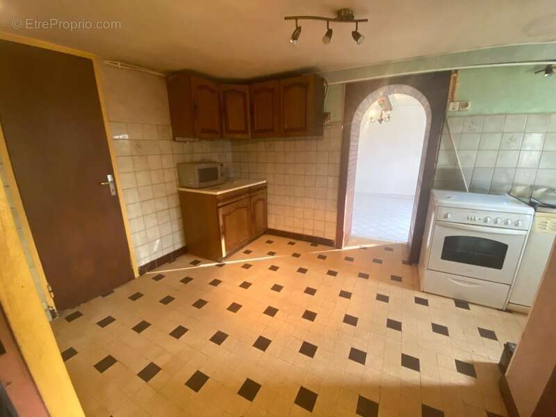 Maison à DAMPIERRE-LES-BOIS