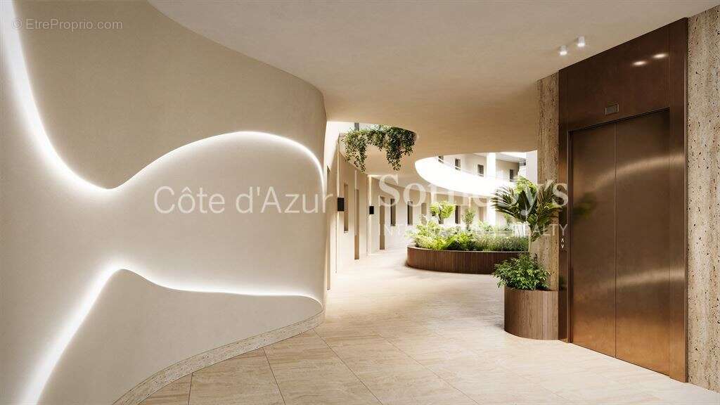 Appartement à VILLENEUVE-LOUBET