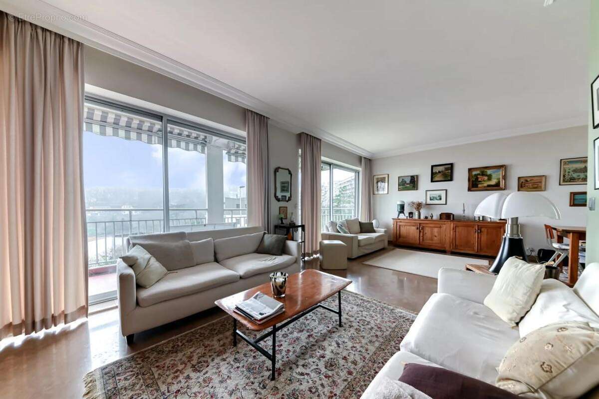 Appartement à CALUIRE-ET-CUIRE