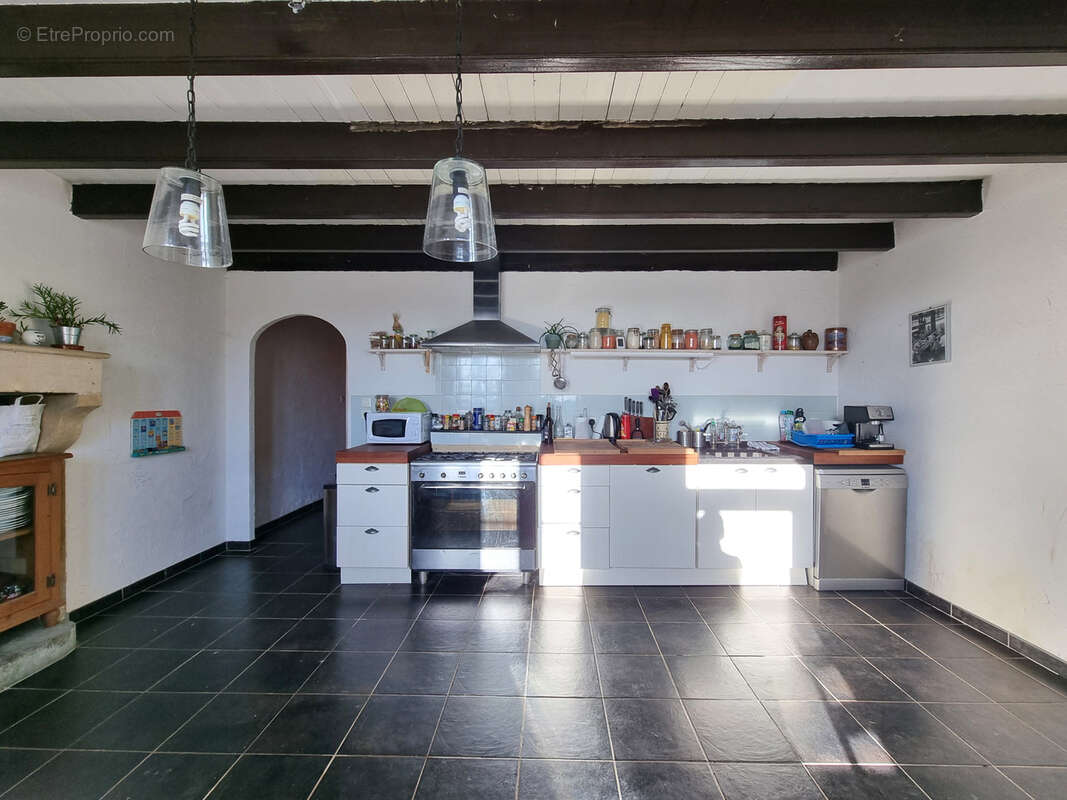 Maison à LES FORGES