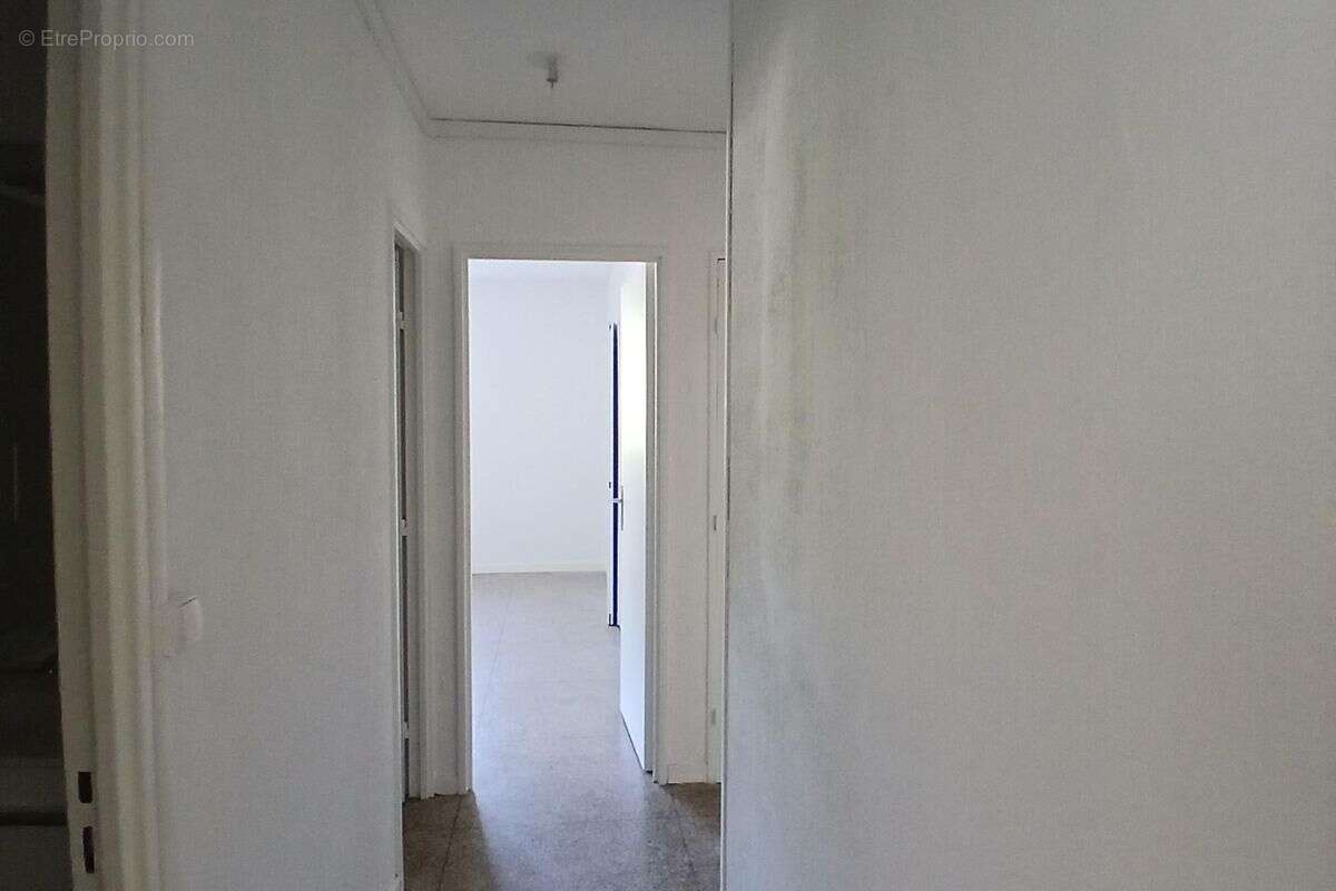 Appartement à MARSEILLE-9E