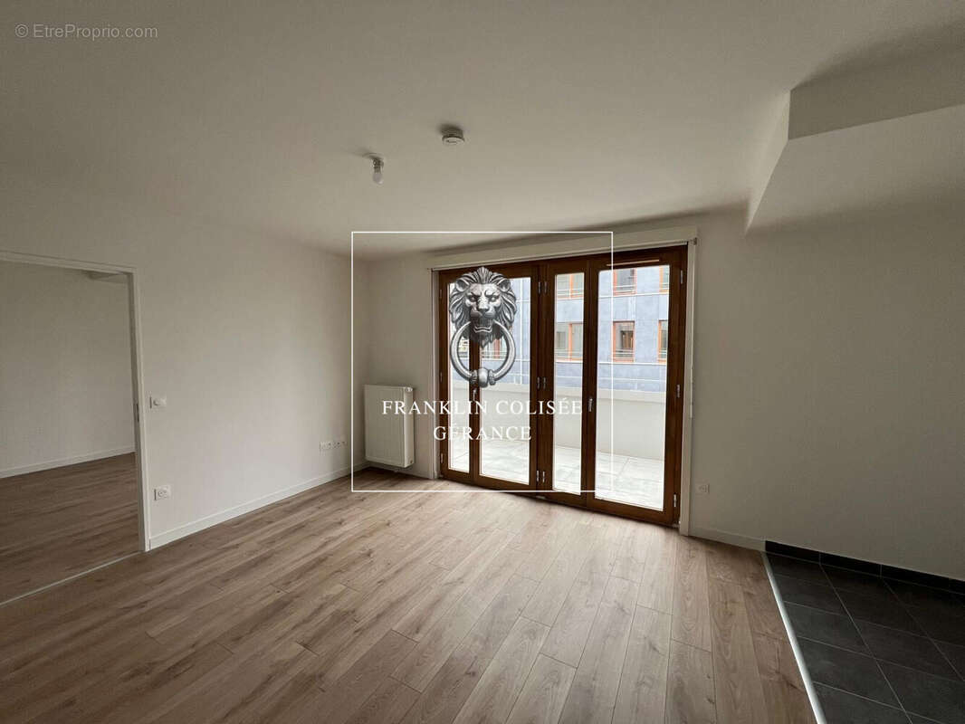 Appartement à SAINT-DENIS