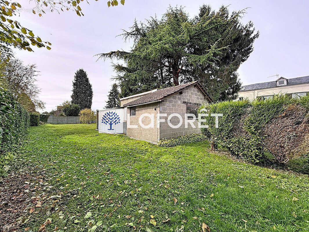 Maison à LE MESNIL-ESNARD