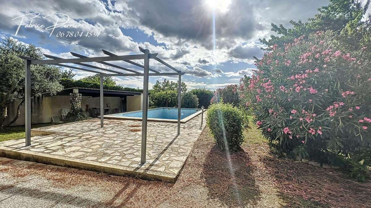 Maison à LORIOL-SUR-DROME