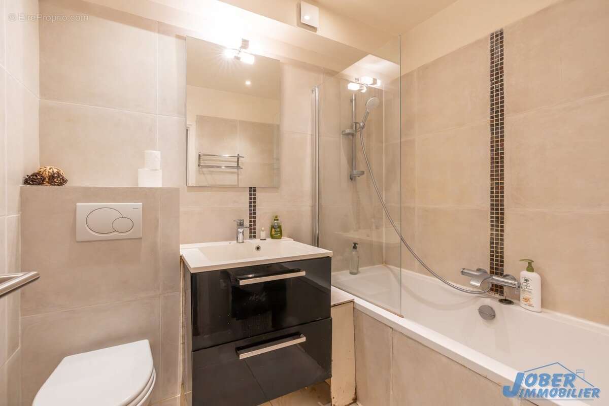 Appartement à NOGENT-SUR-MARNE