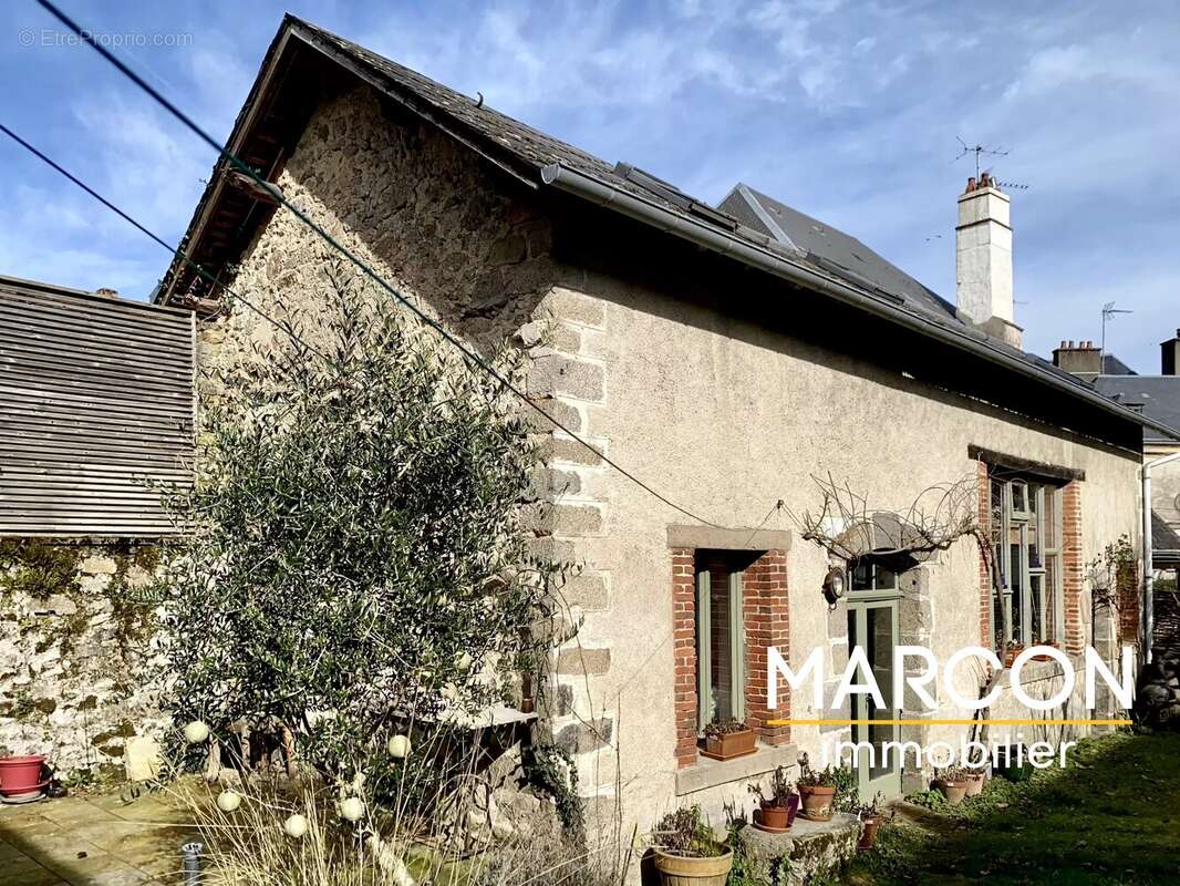 Maison à LA SOUTERRAINE