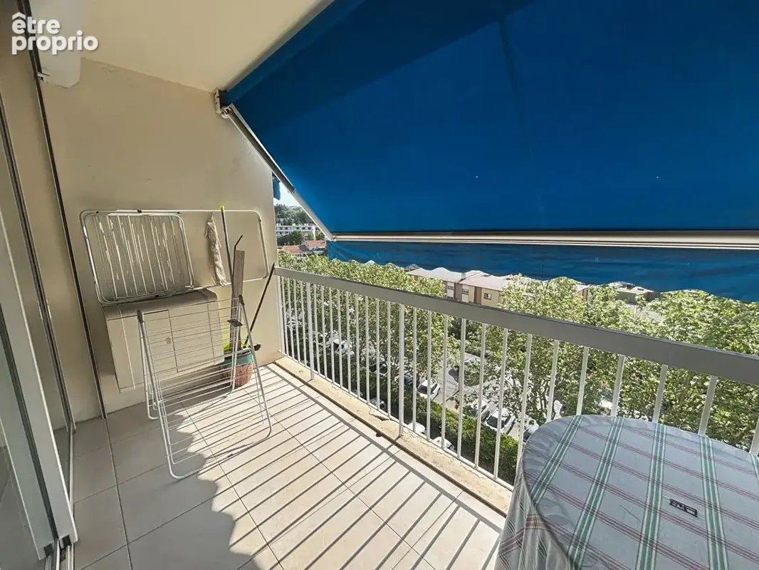 Appartement à MARSEILLE-14E