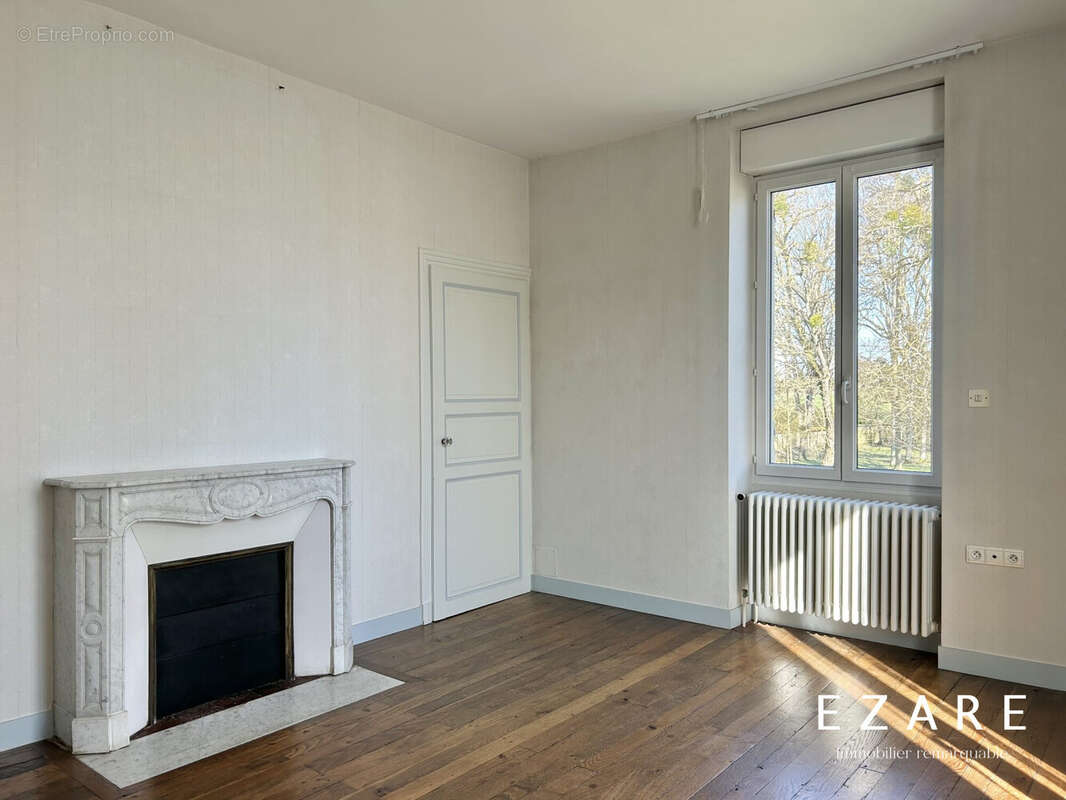 Maison à ARC-SUR-TILLE