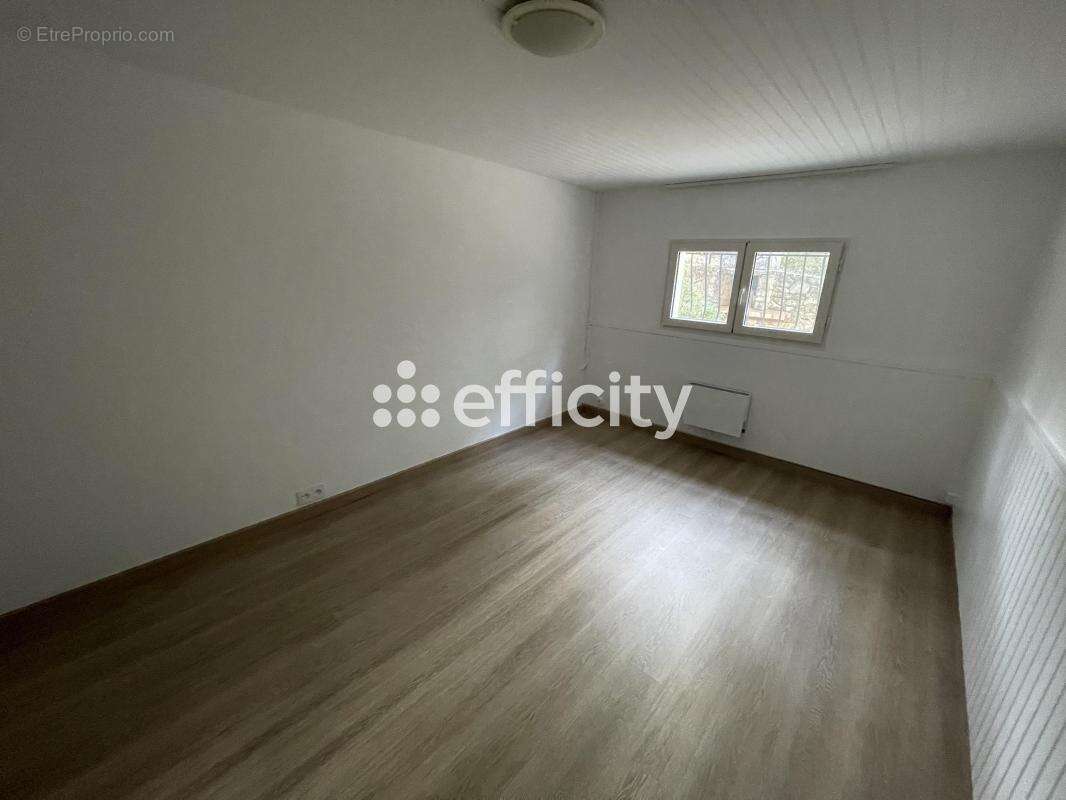 Maison 170 m² à Apt  - photo 18