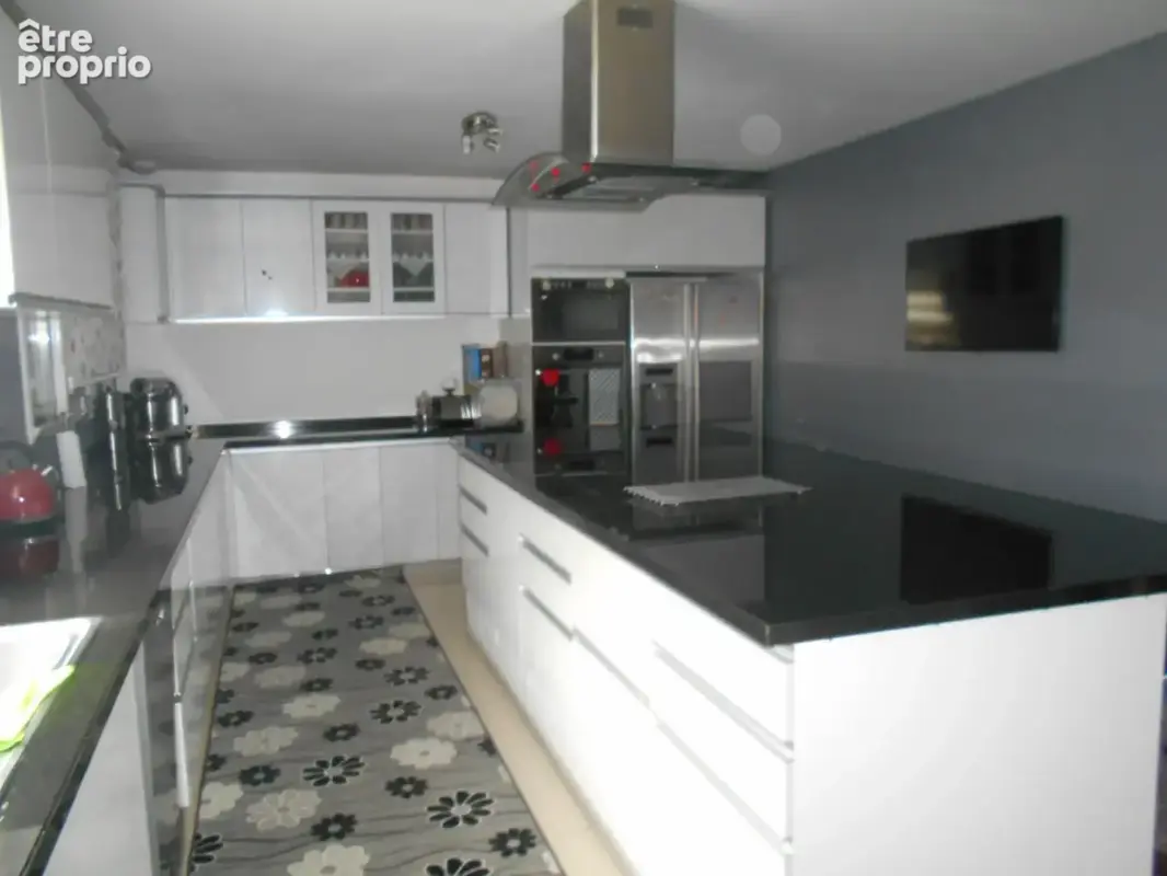 Maison Vierzon Nord - T8 - photo 3