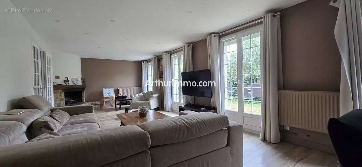 Maison à SUCY-EN-BRIE