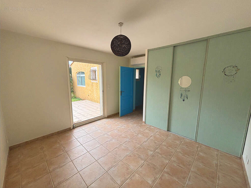 Maison à MALATAVERNE