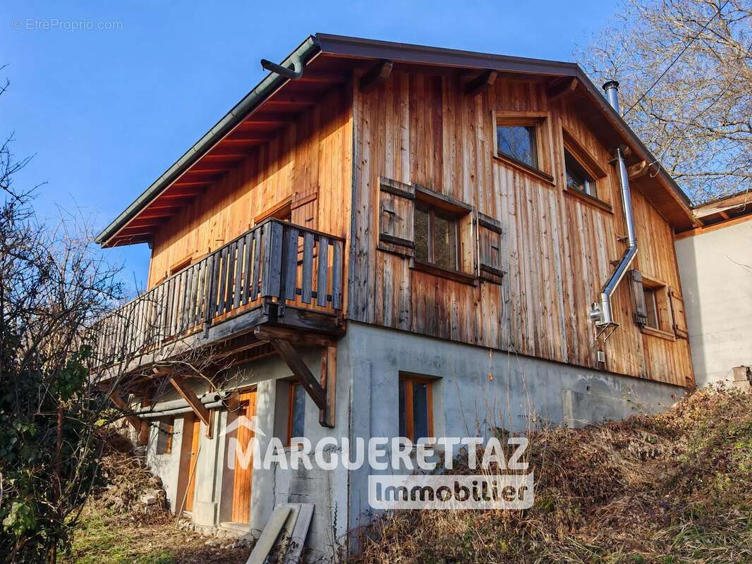 Maison à VIUZ-EN-SALLAZ