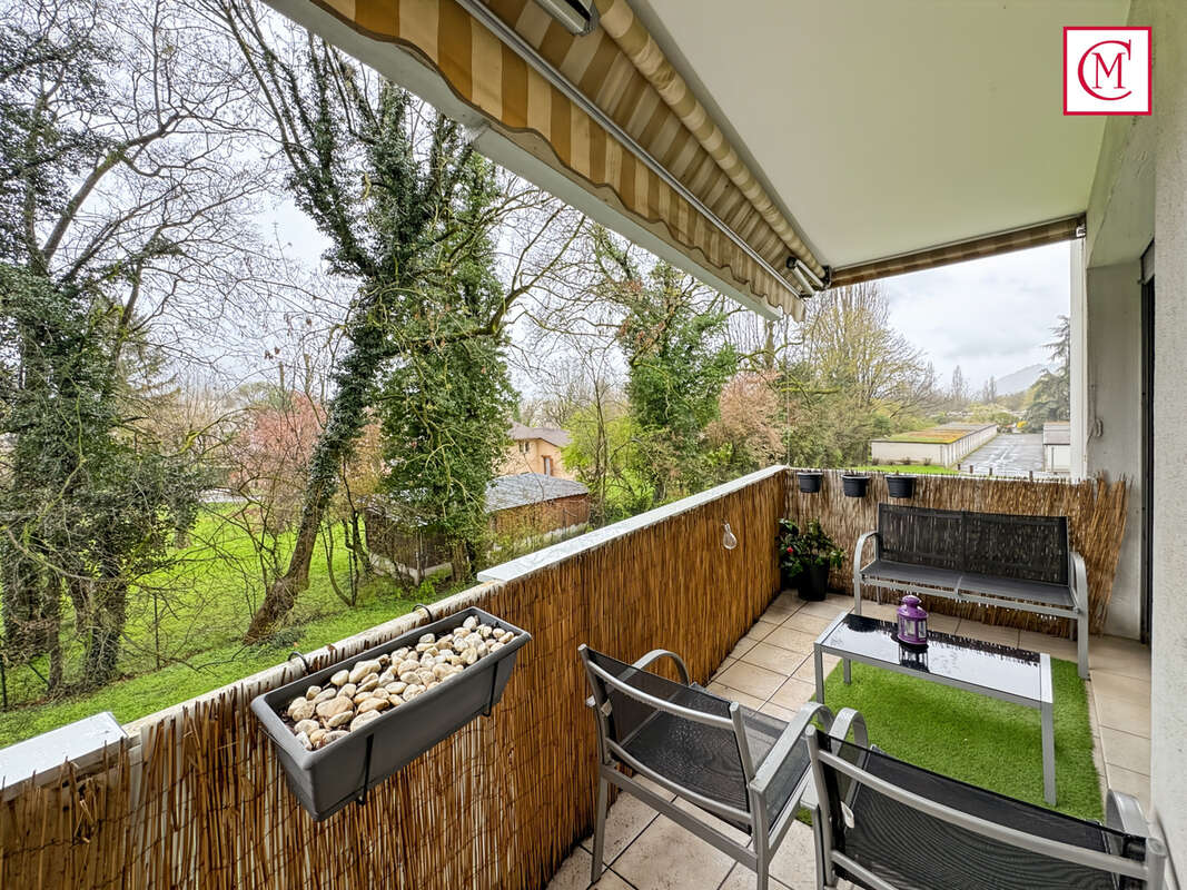 Appartement à MEYLAN