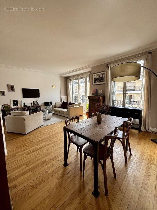 Appartement à ASNIERES-SUR-SEINE