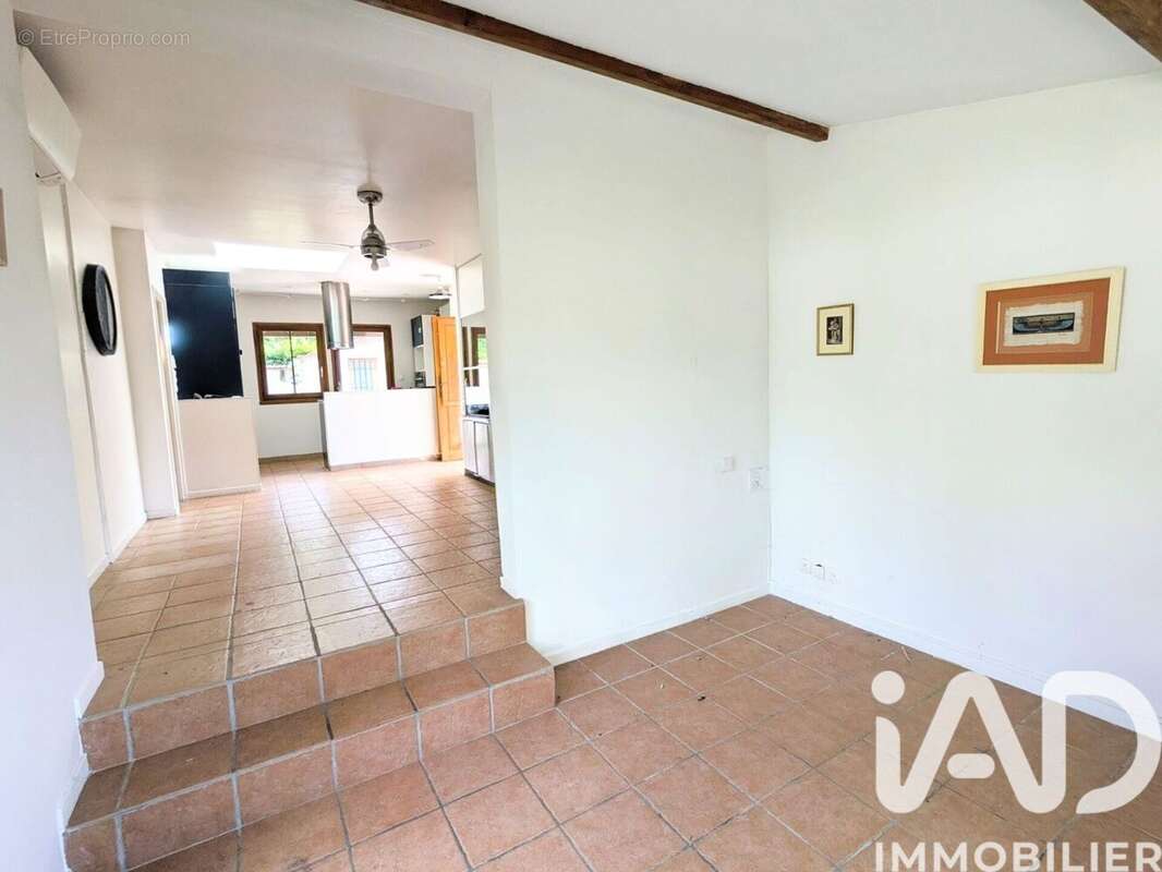 Photo 6 - Maison à COUBERT