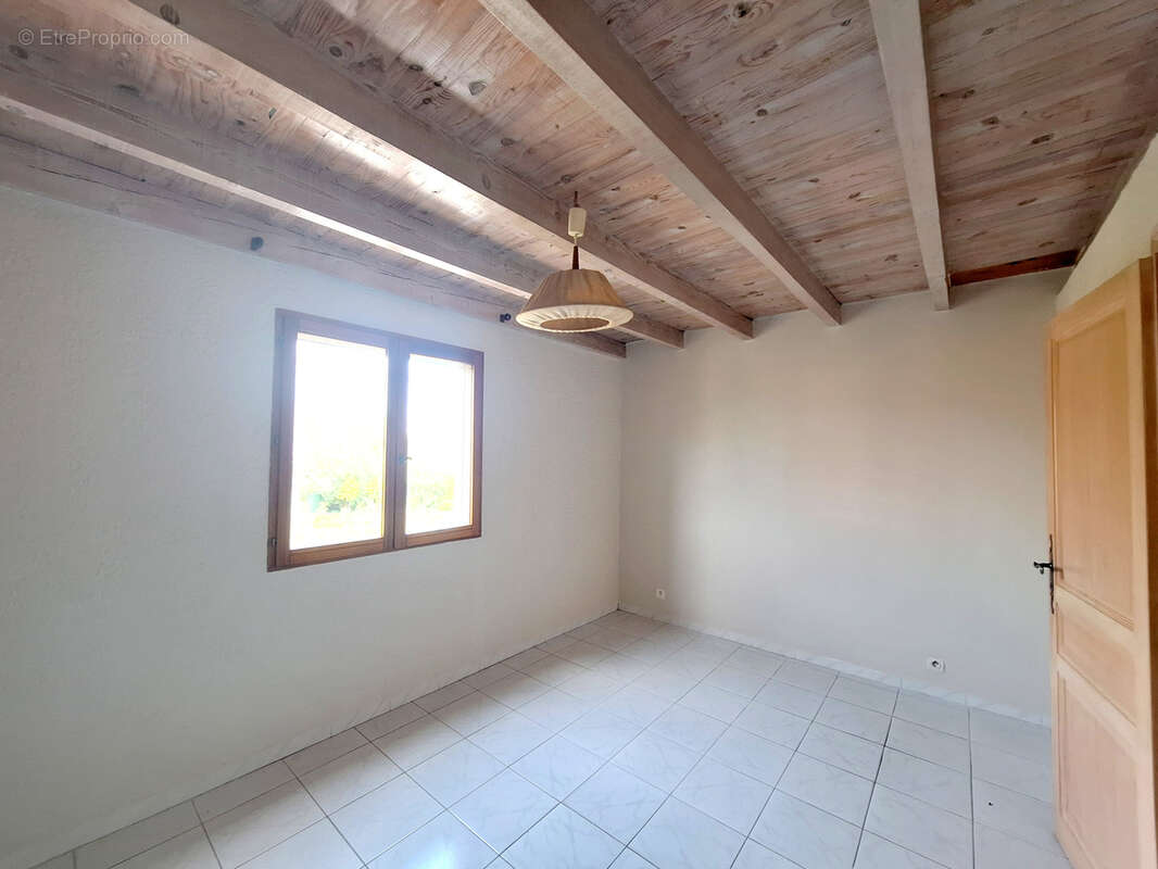 Maison à SAINT-CYPRIEN