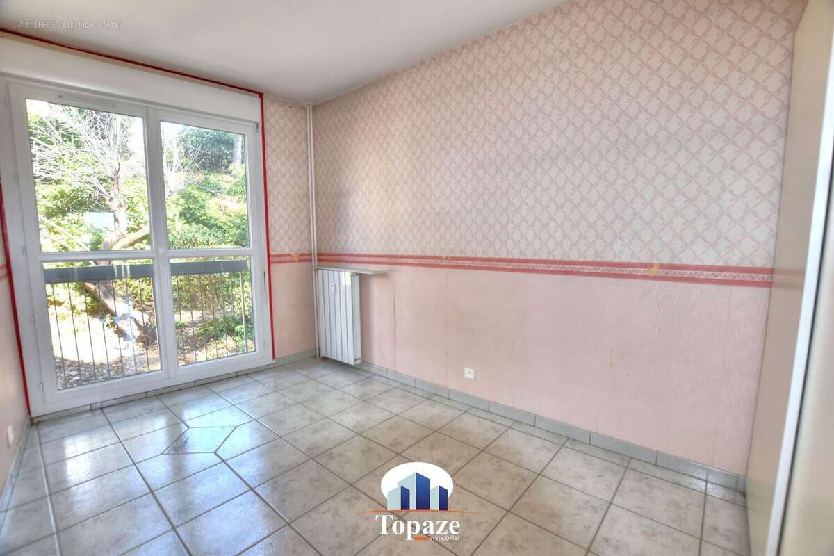 Appartement 90 m² à Saint-Raphael  - photo 8
